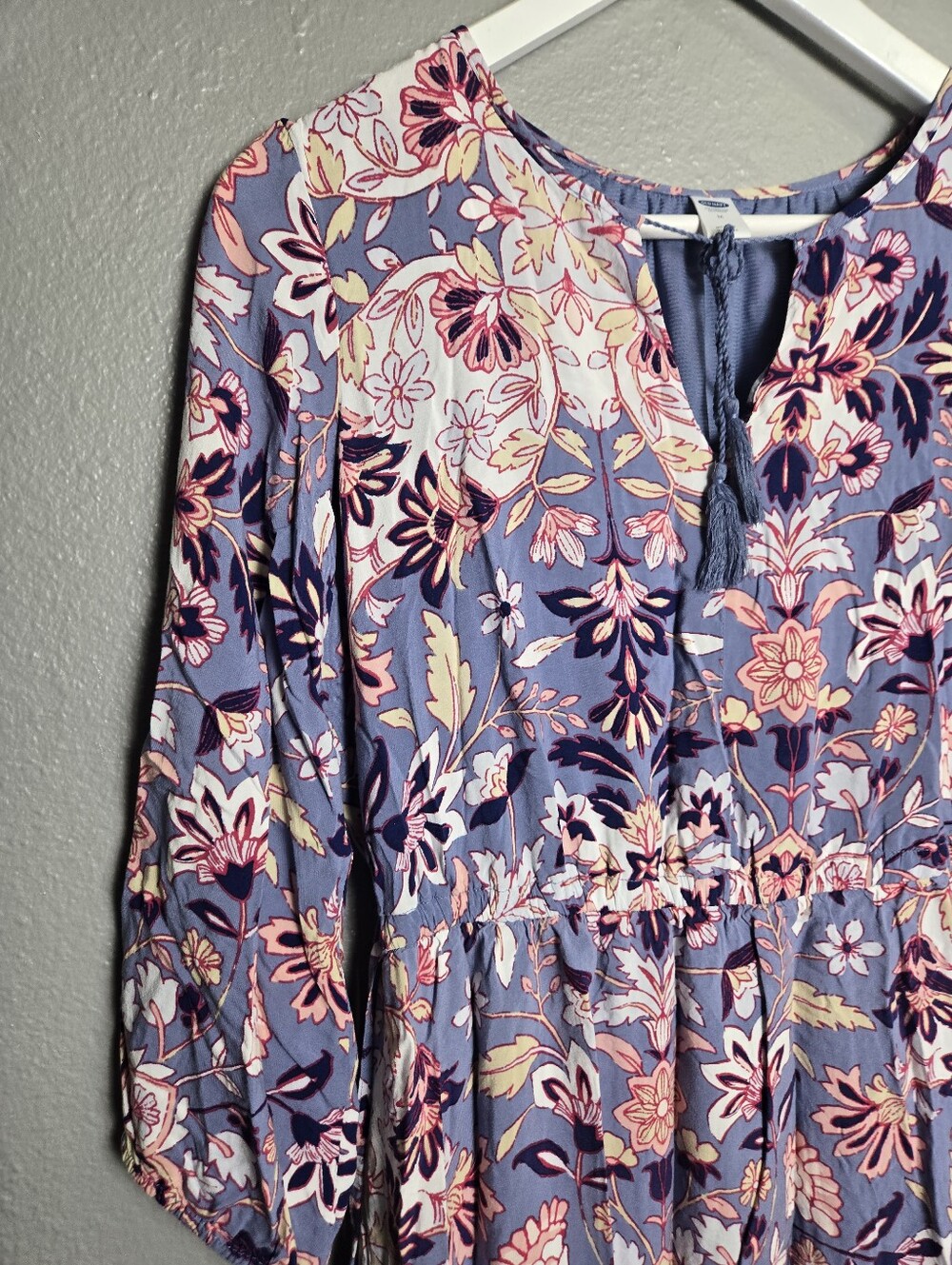 Old Navy Tassel Tied Blue Floral Boho Dress Size Medium - Picture 3 of 15
